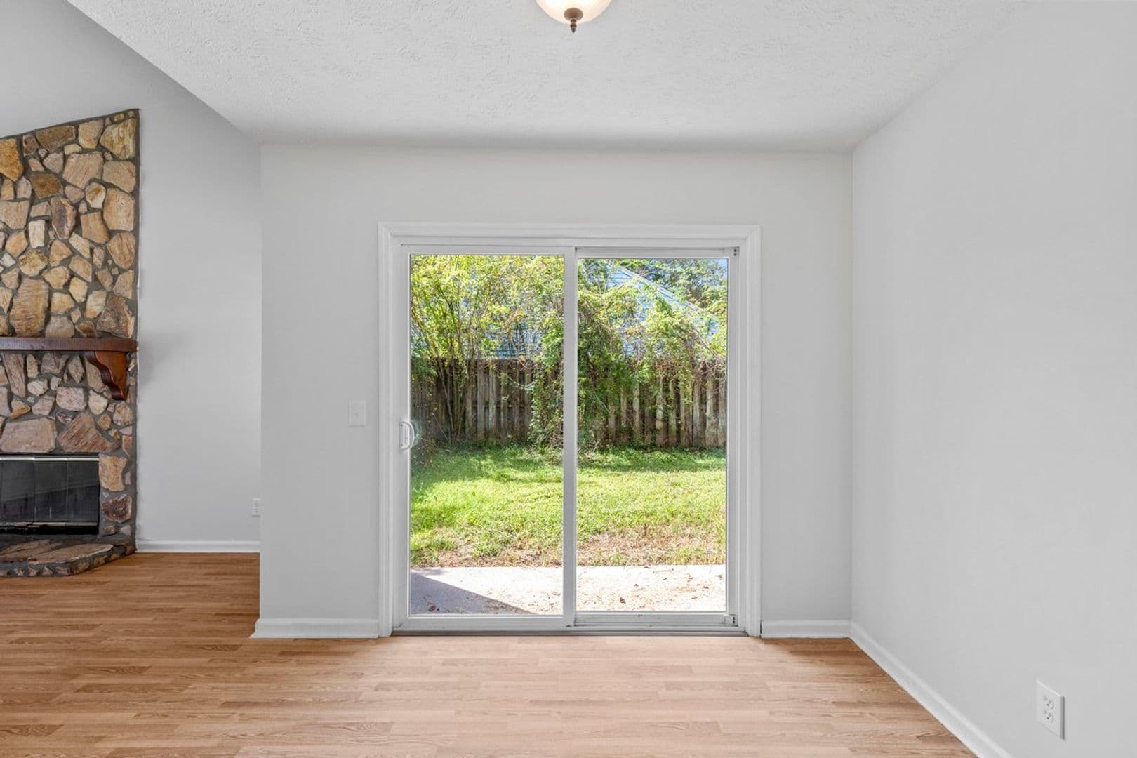 Richmond Hill House: 52 Woodcock Dr.