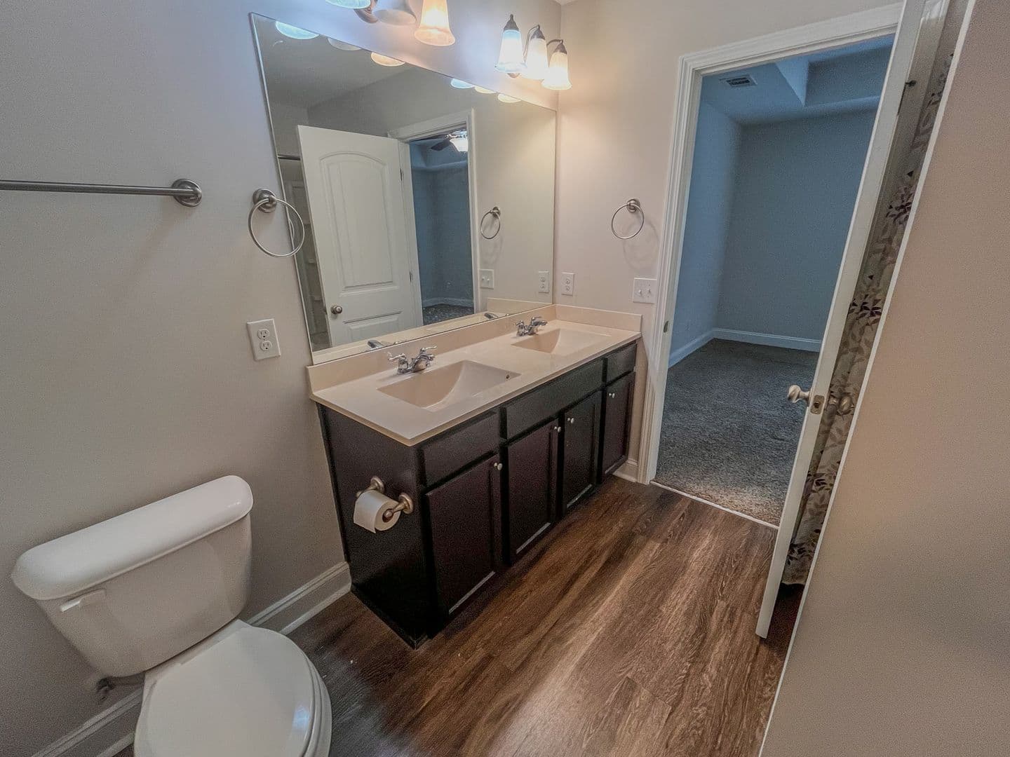 Richmond Hill House: 390 Kepler Loop