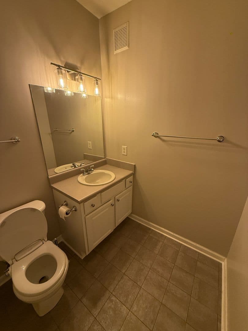 Savannah House: 9201 Walden Park Drive