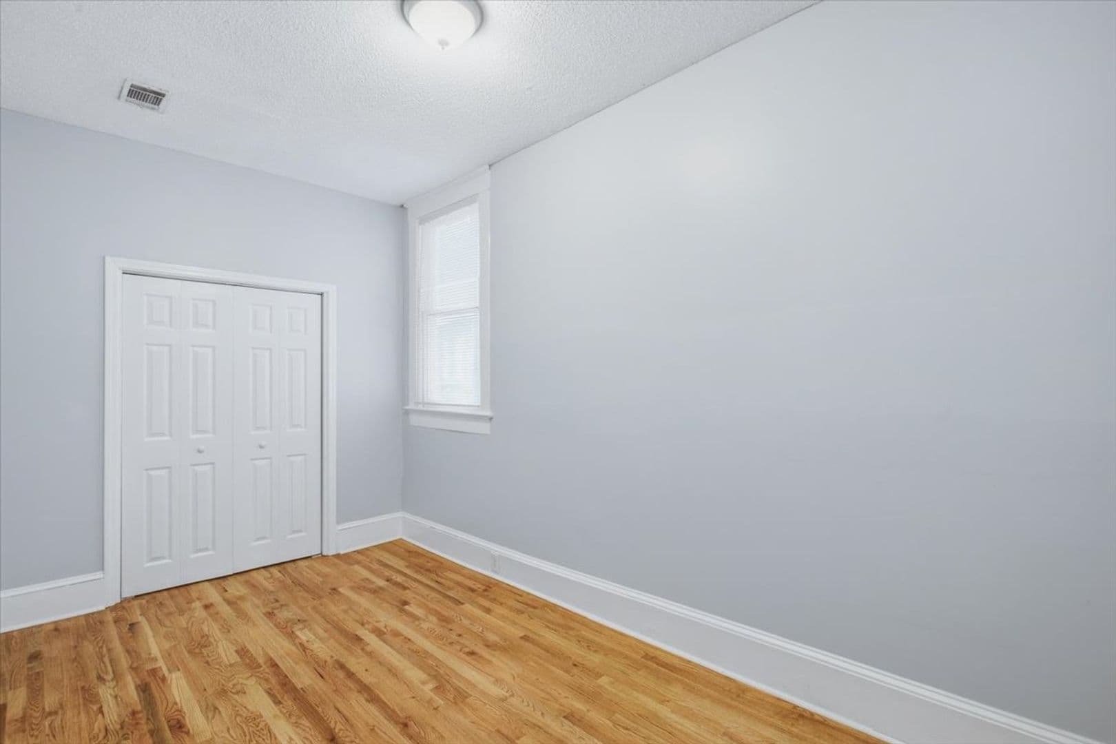 Savannah House: 1914 Barnard St. Unit A