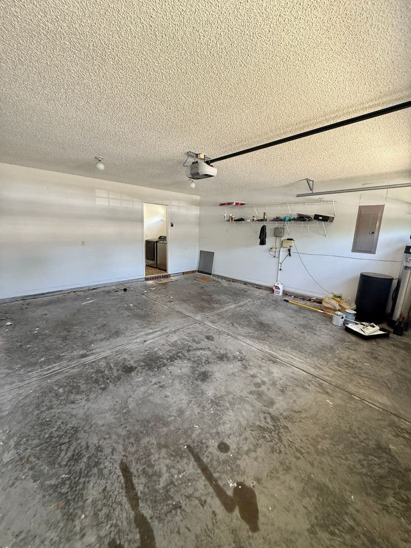 Guyton House: 118 Whirlwind Way