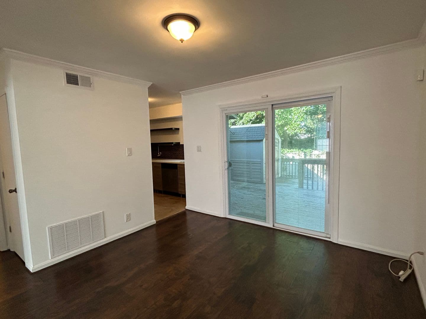 Savannah House: 66 Hidden Lake Ct.
