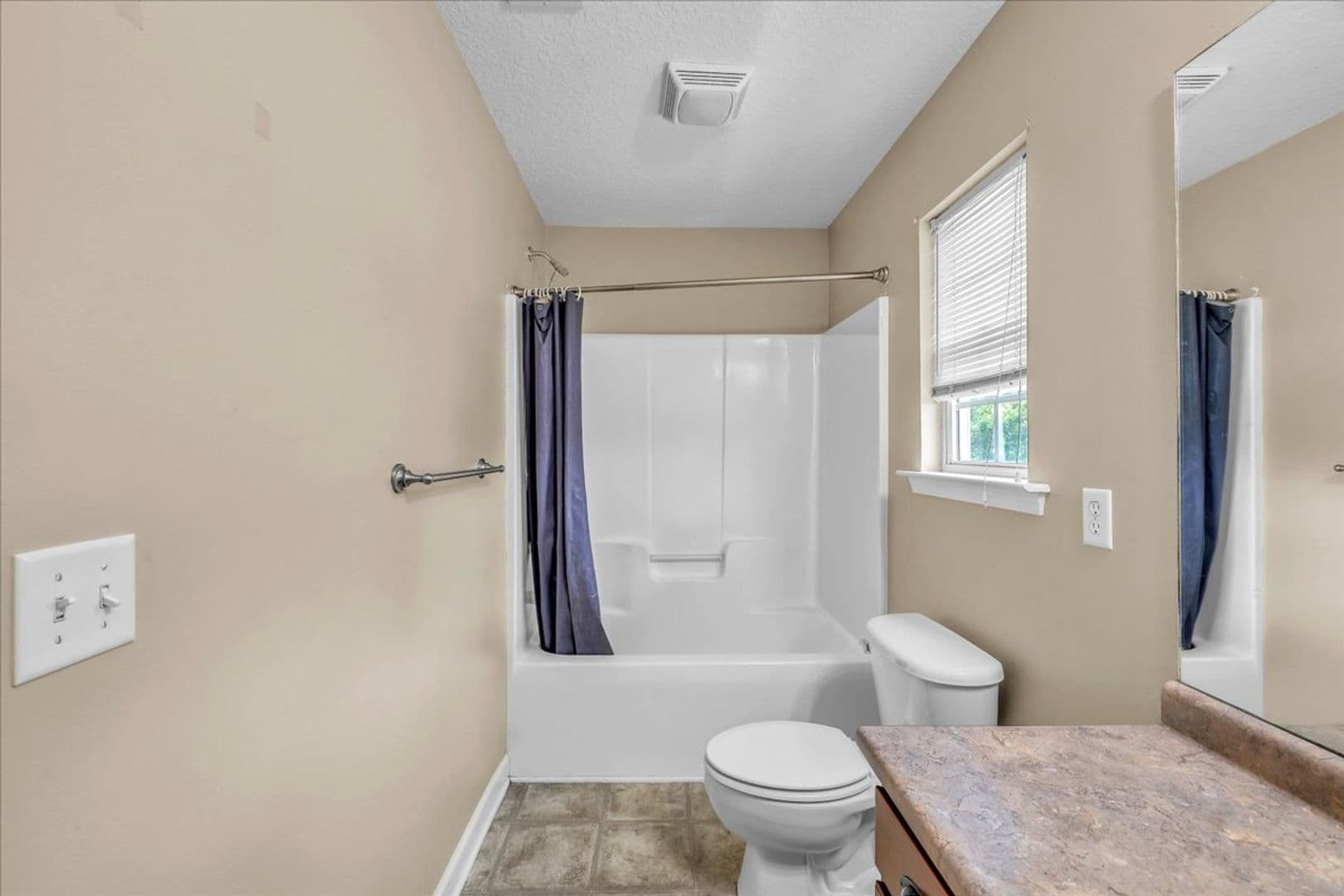 Richmond Hill House: 256 Savannah Lane