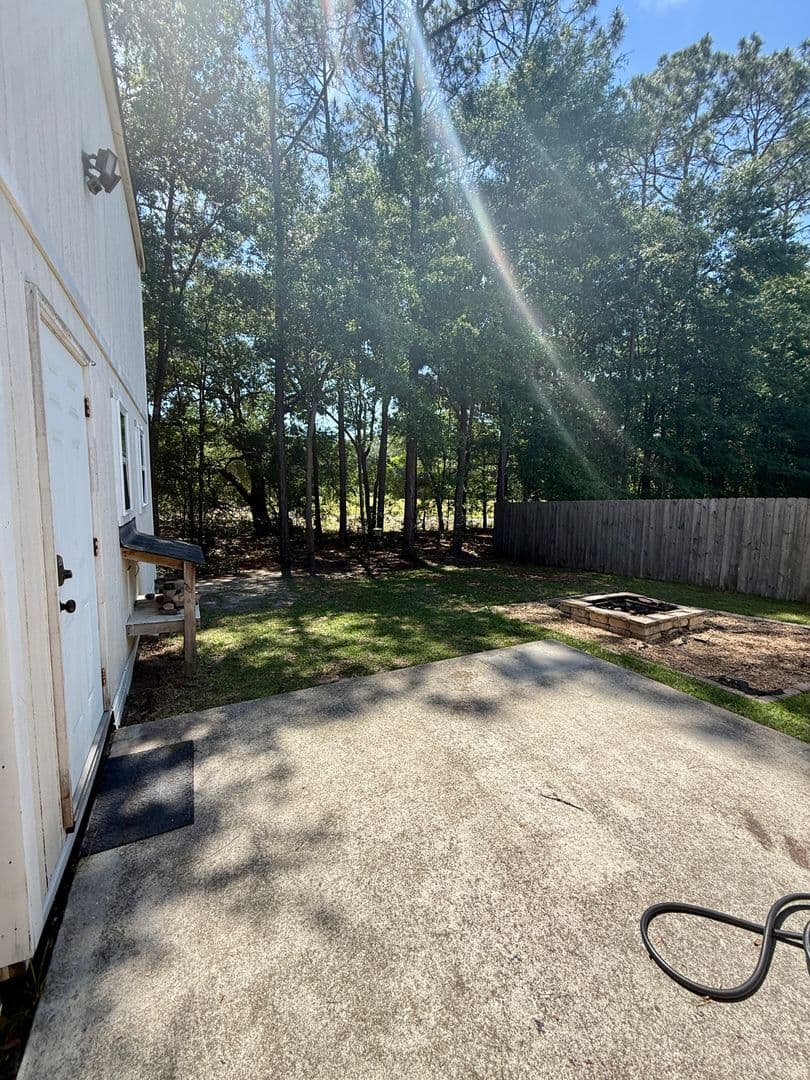 Guyton House: 118 Whirlwind Way