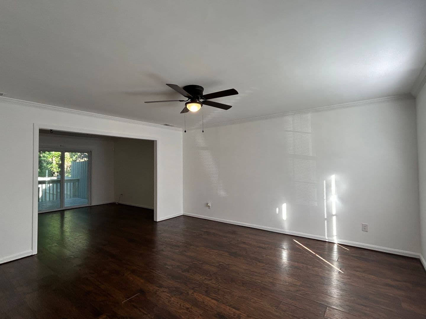 Savannah House: 66 Hidden Lake Ct.