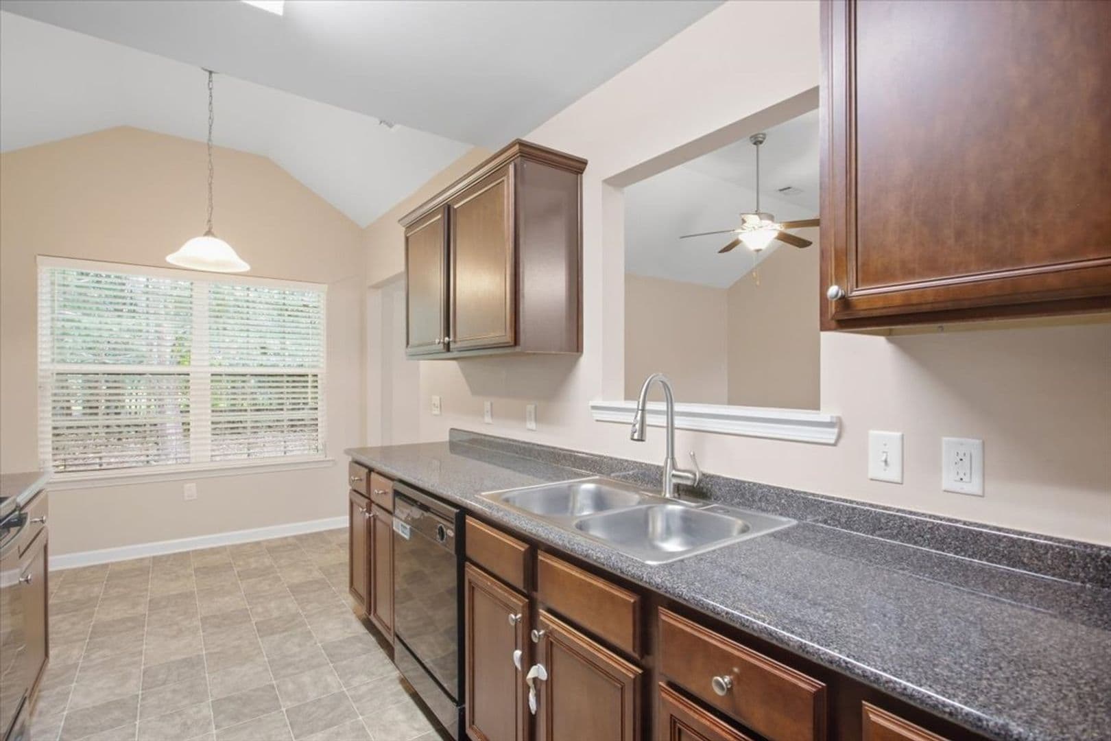 Savannah House: 19 Montero Dr.