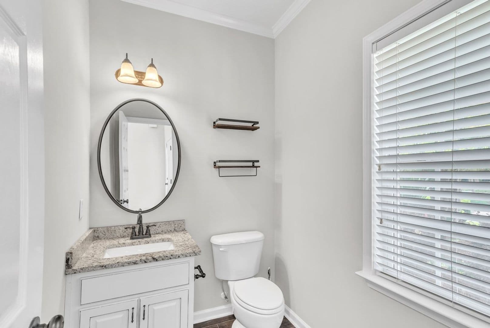 Richmond Hill House: 185 Oak Ridge Circle