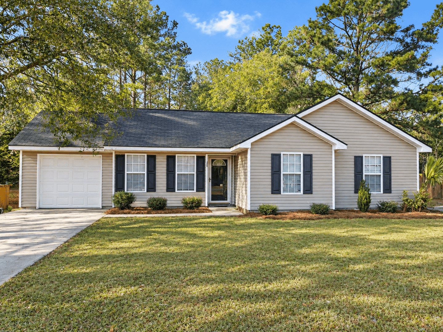 Rincon House: 158 High Point Drive