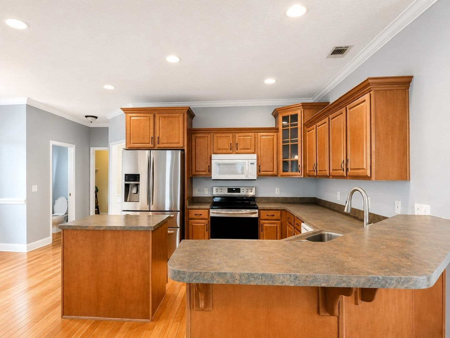 Richmond Hill House: 112 O'Hara Drive