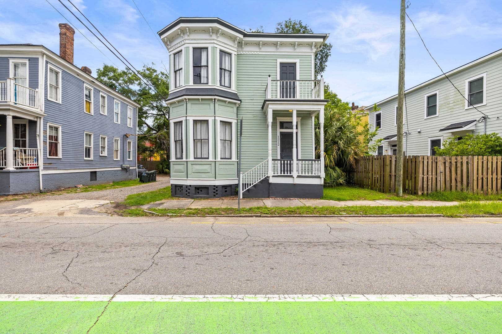 Savannah House: 1212 Price A