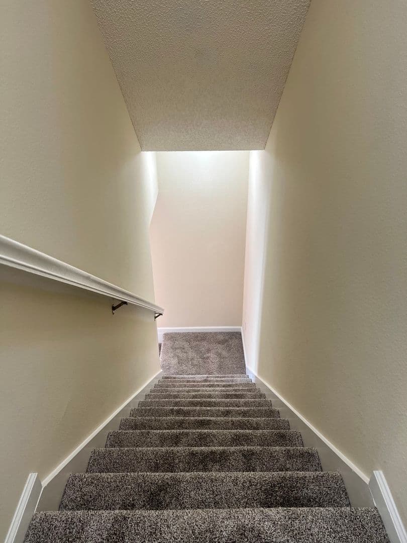 Richmond Hill House: 485 Canyon Oak Loop