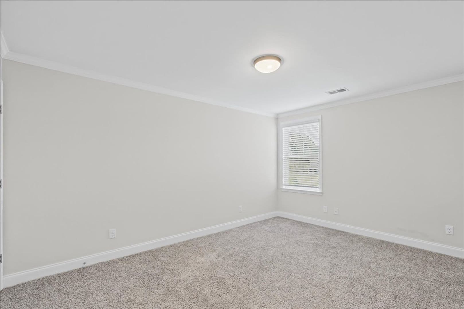 Pooler House: 116 Como Dr.