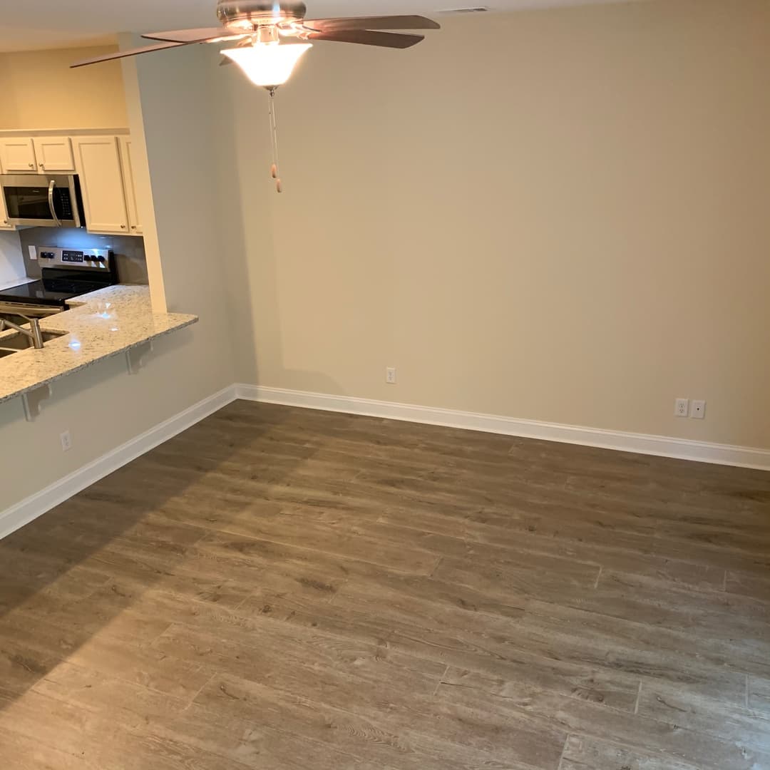 Richmond Hill Townhome: 193 Ainsdale Drive