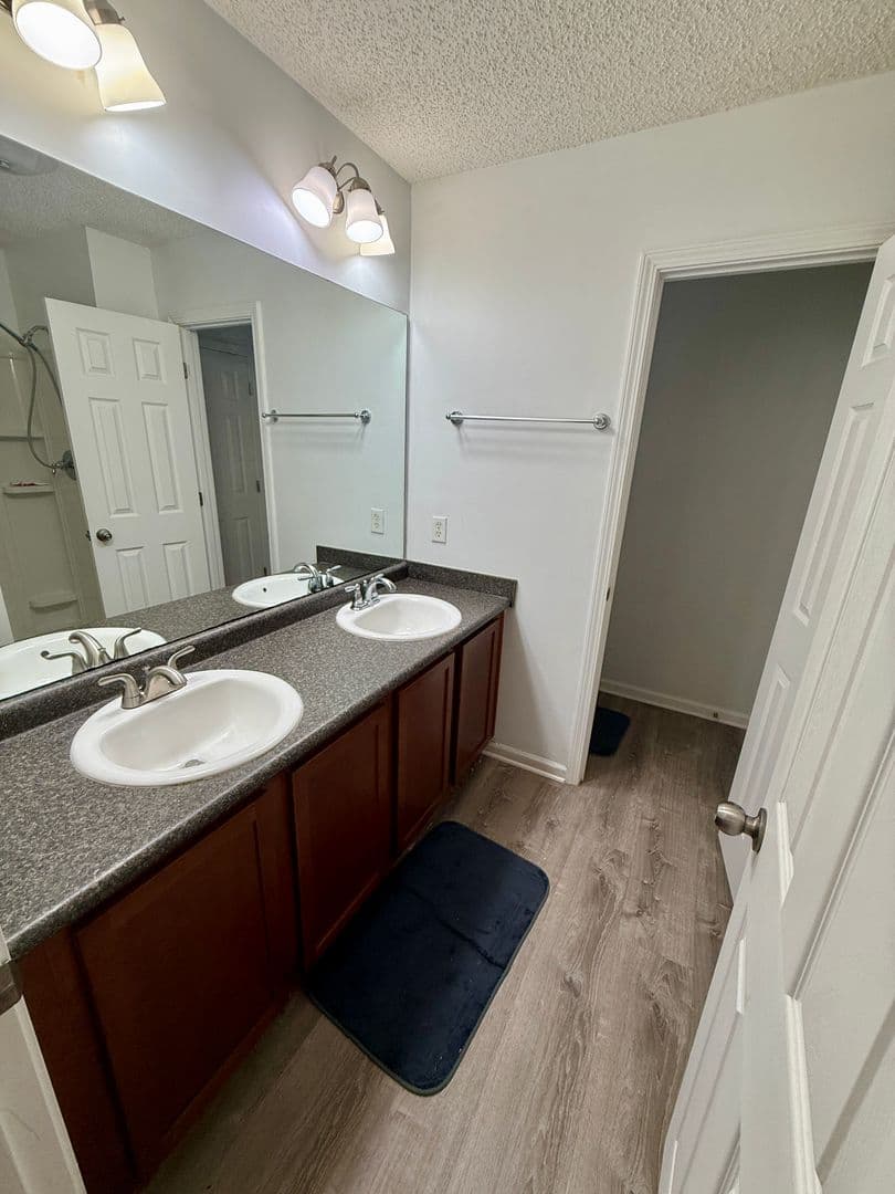 Guyton House: 118 Whirlwind Way