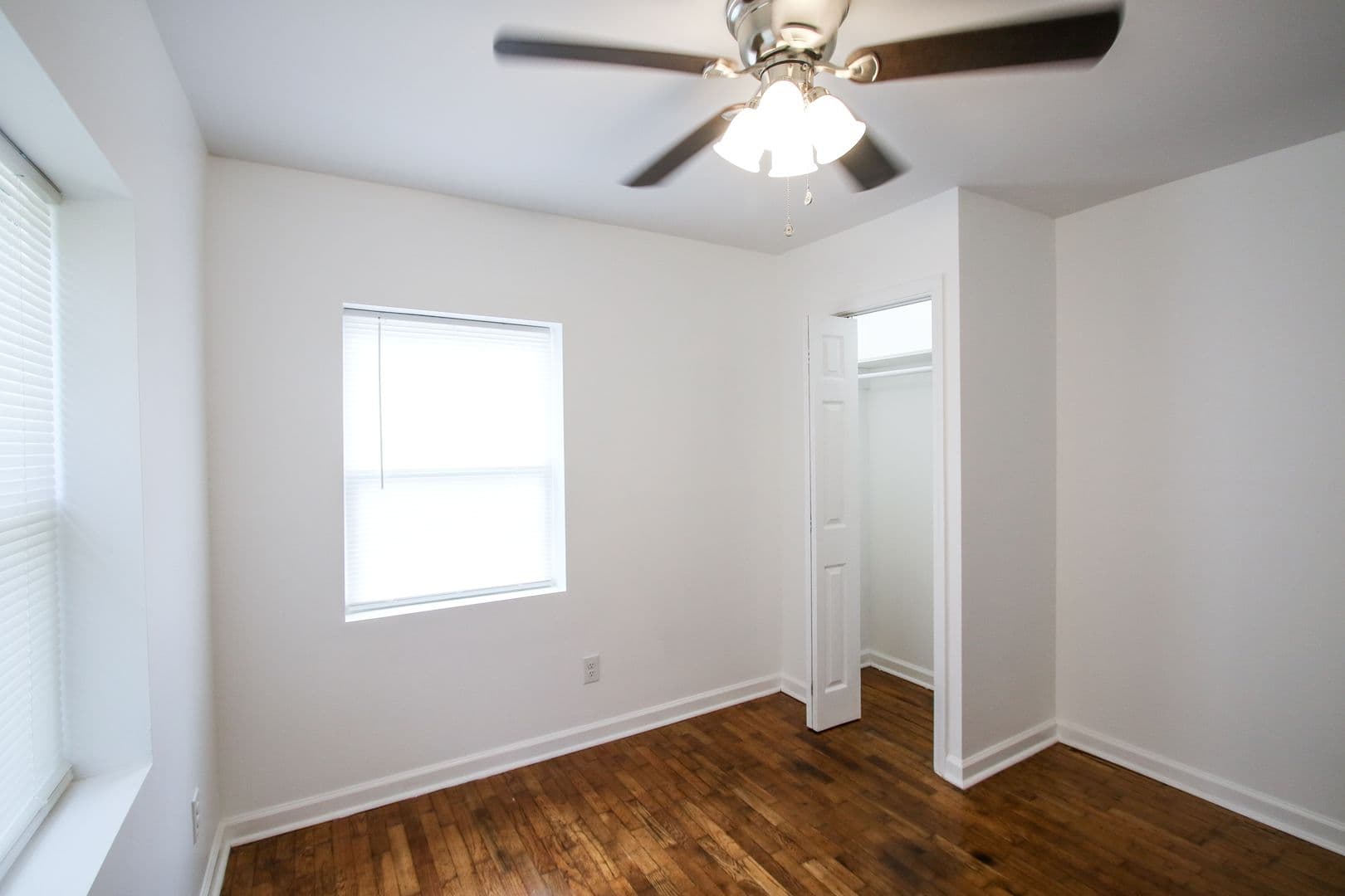 Savannah Apartment: 1904 E 51St St Unit C