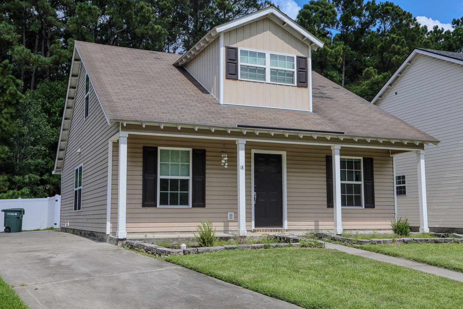 Savannah House: 18 Ristona Drive