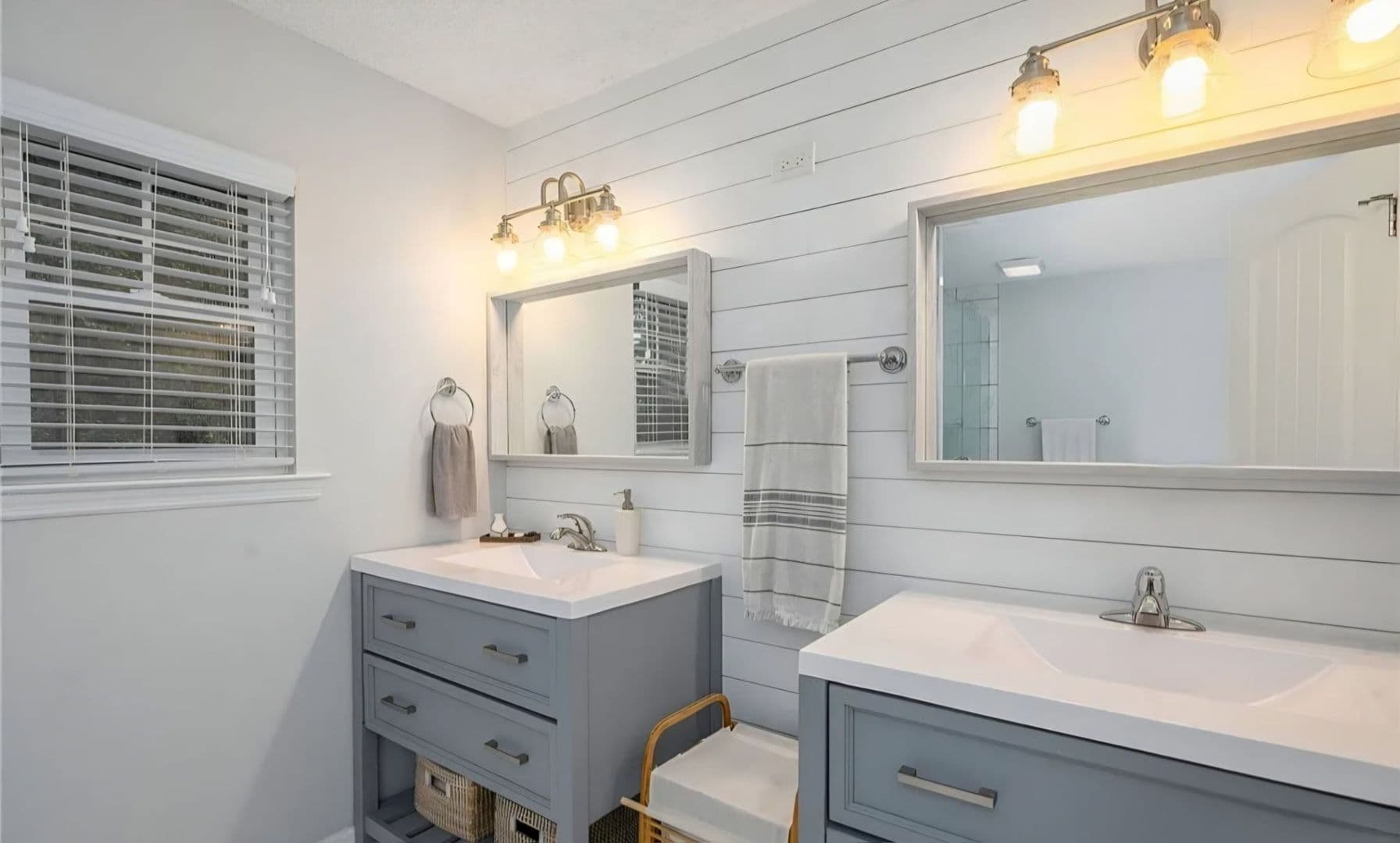 Savannah House: 112 Saint Ives Way