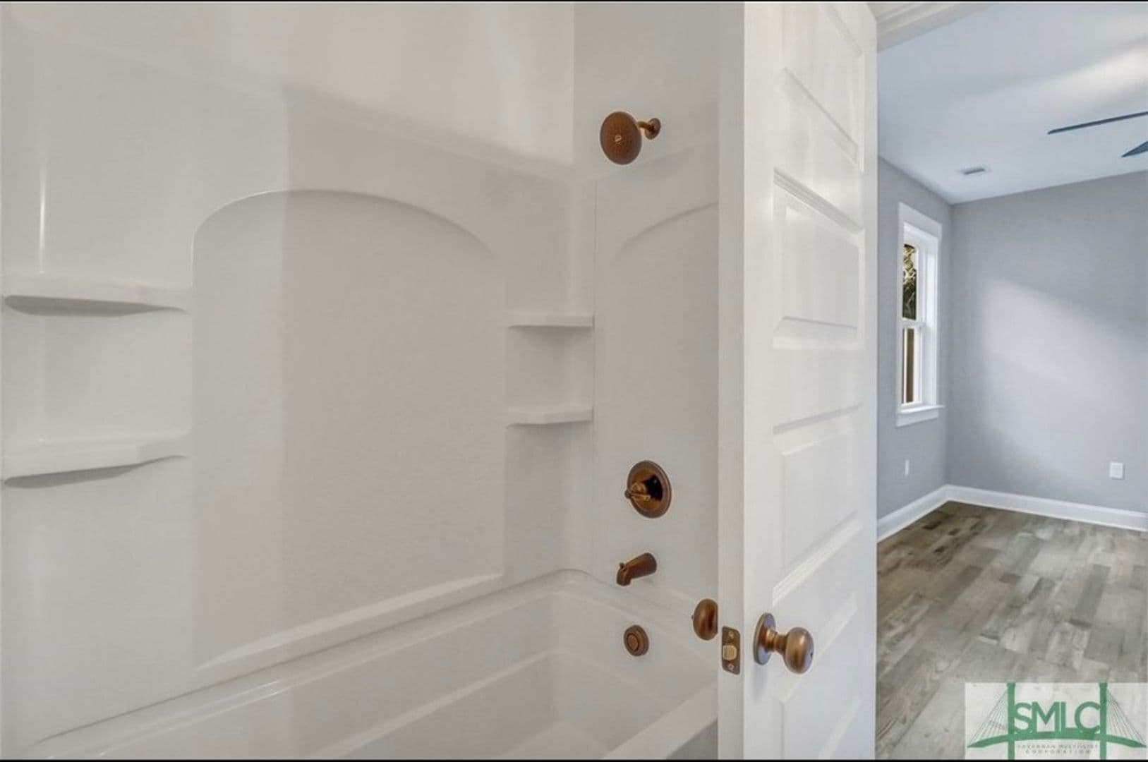 Richmond Hill House: 421 Bear River Dr.