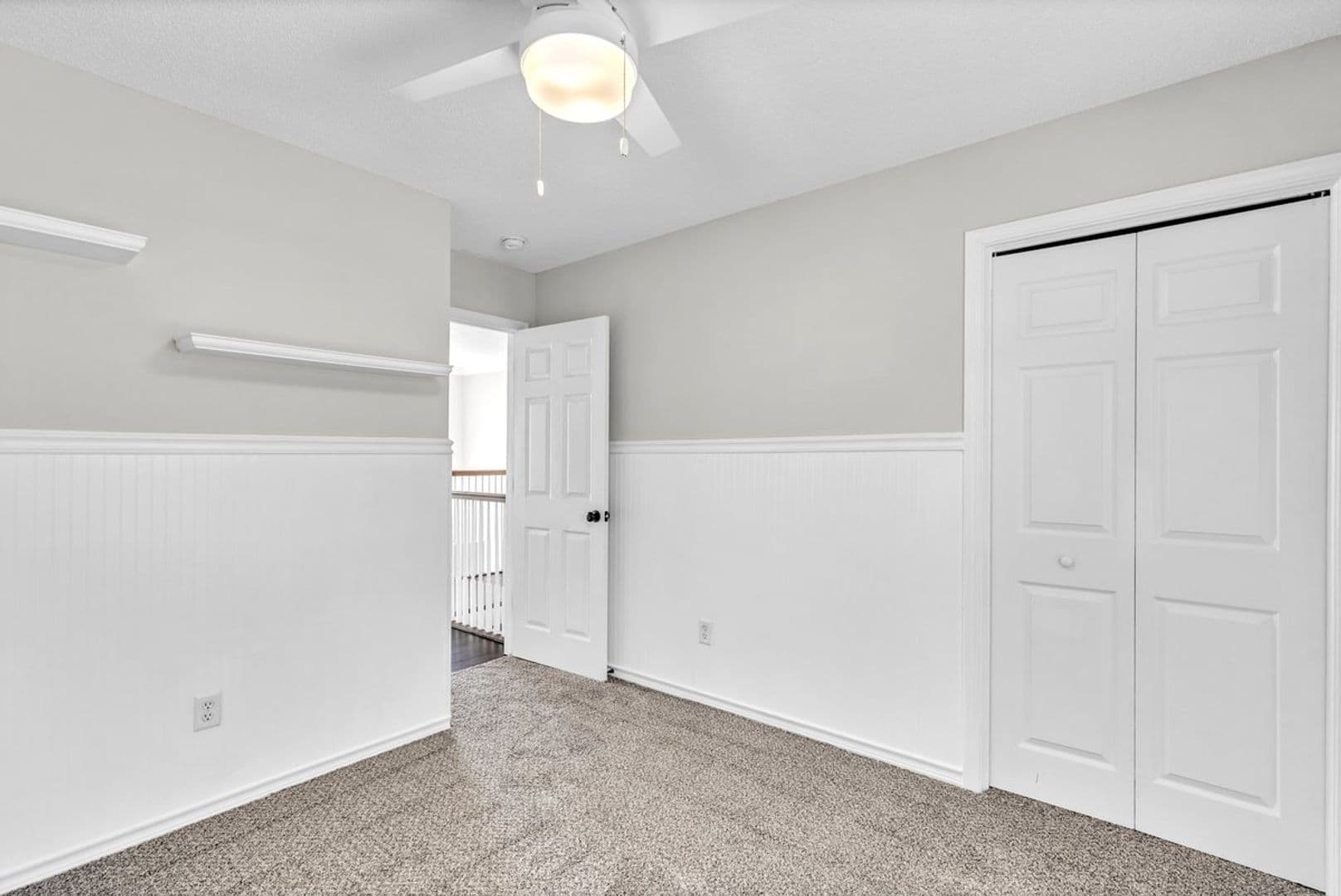 Richmond Hill House: 185 Oak Ridge Circle