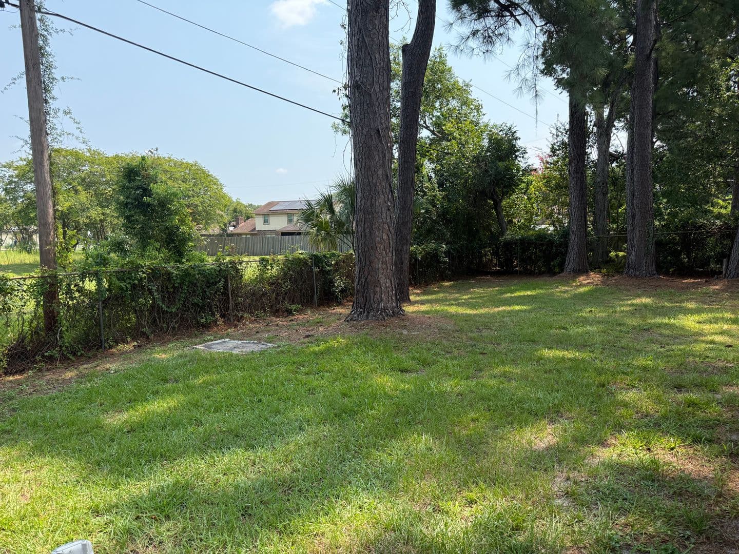 Savannah House: 1420 Claremont Circle