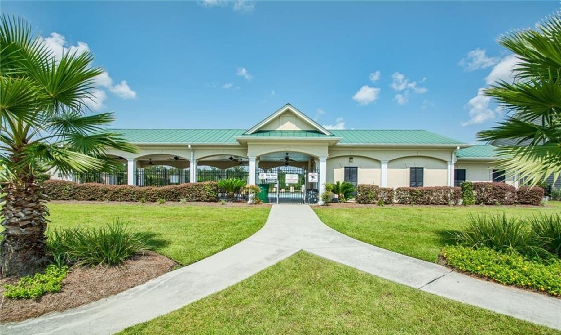 Richmond Hill House: 112 O'Hara Drive