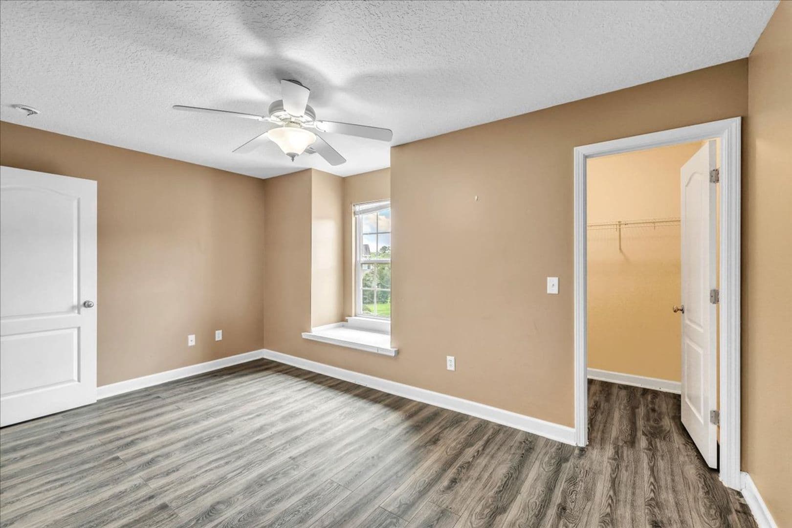 Richmond Hill House: 256 Savannah Lane