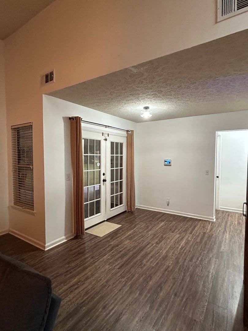 Rincon House: 109 Live Oak Circle