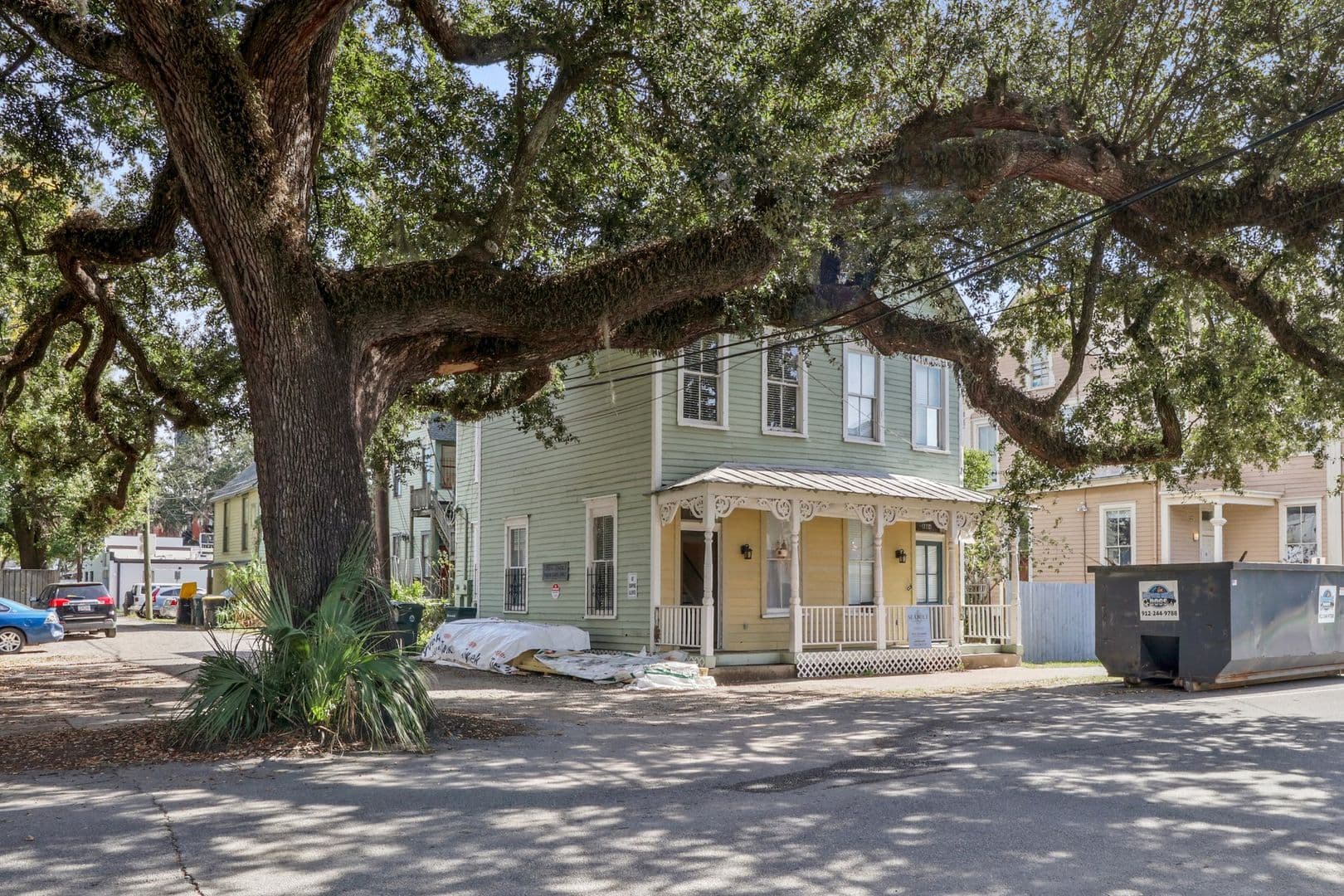 Savannah House: 1312 Lincoln St.