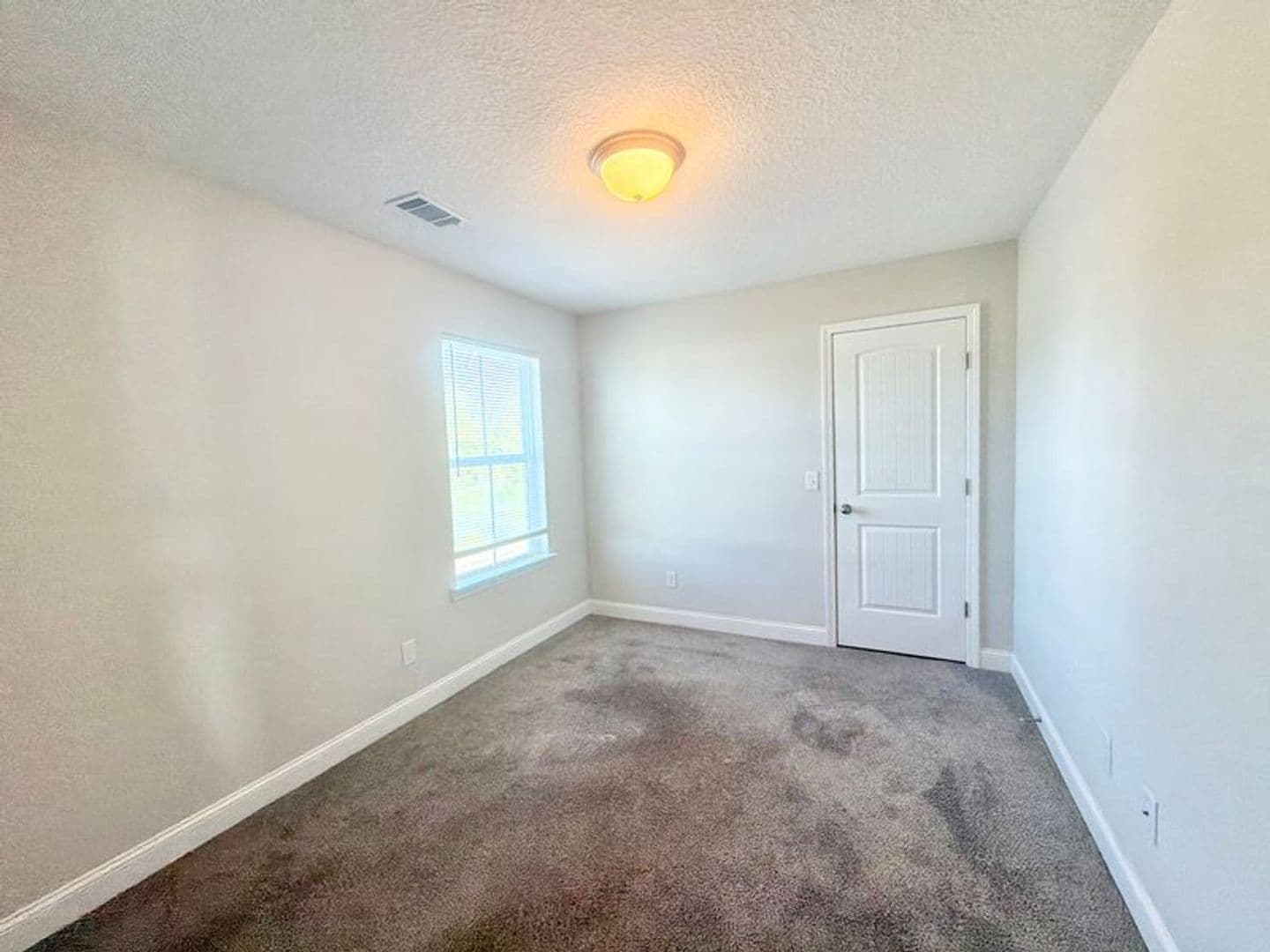 Hinesville House: 232 Gambrell Rd.