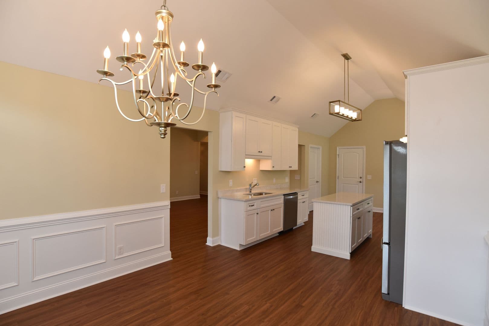 Richmond Hill House: 467 Belle Grove Circle