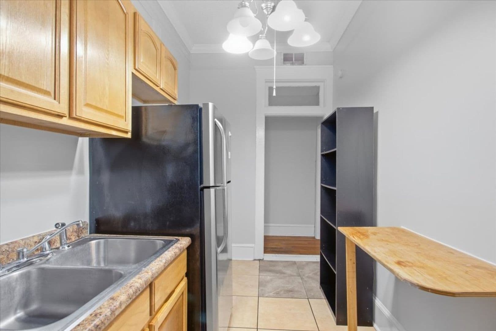 Savannah House: 1914 Barnard St. Unit A