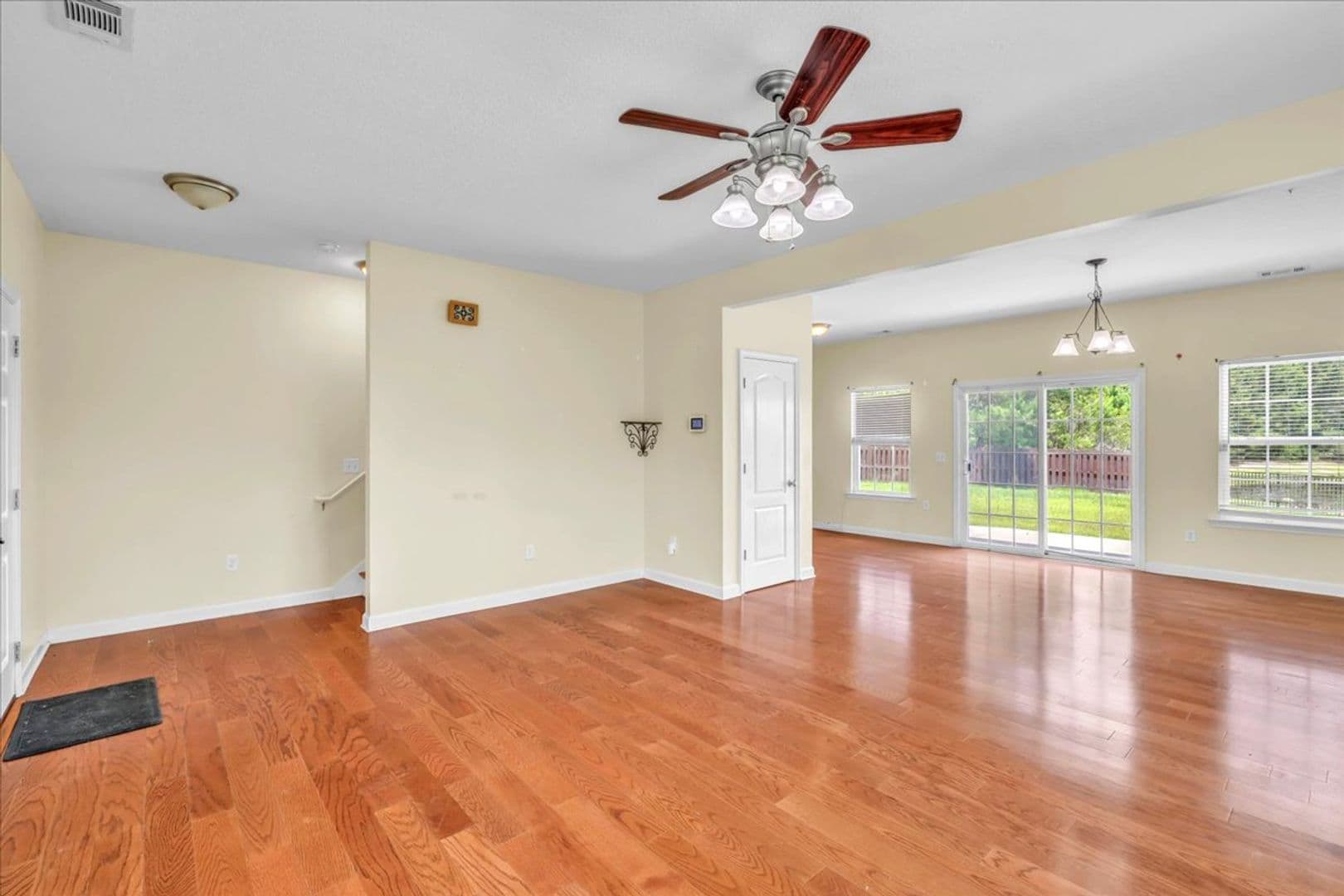Richmond Hill House: 256 Savannah Lane