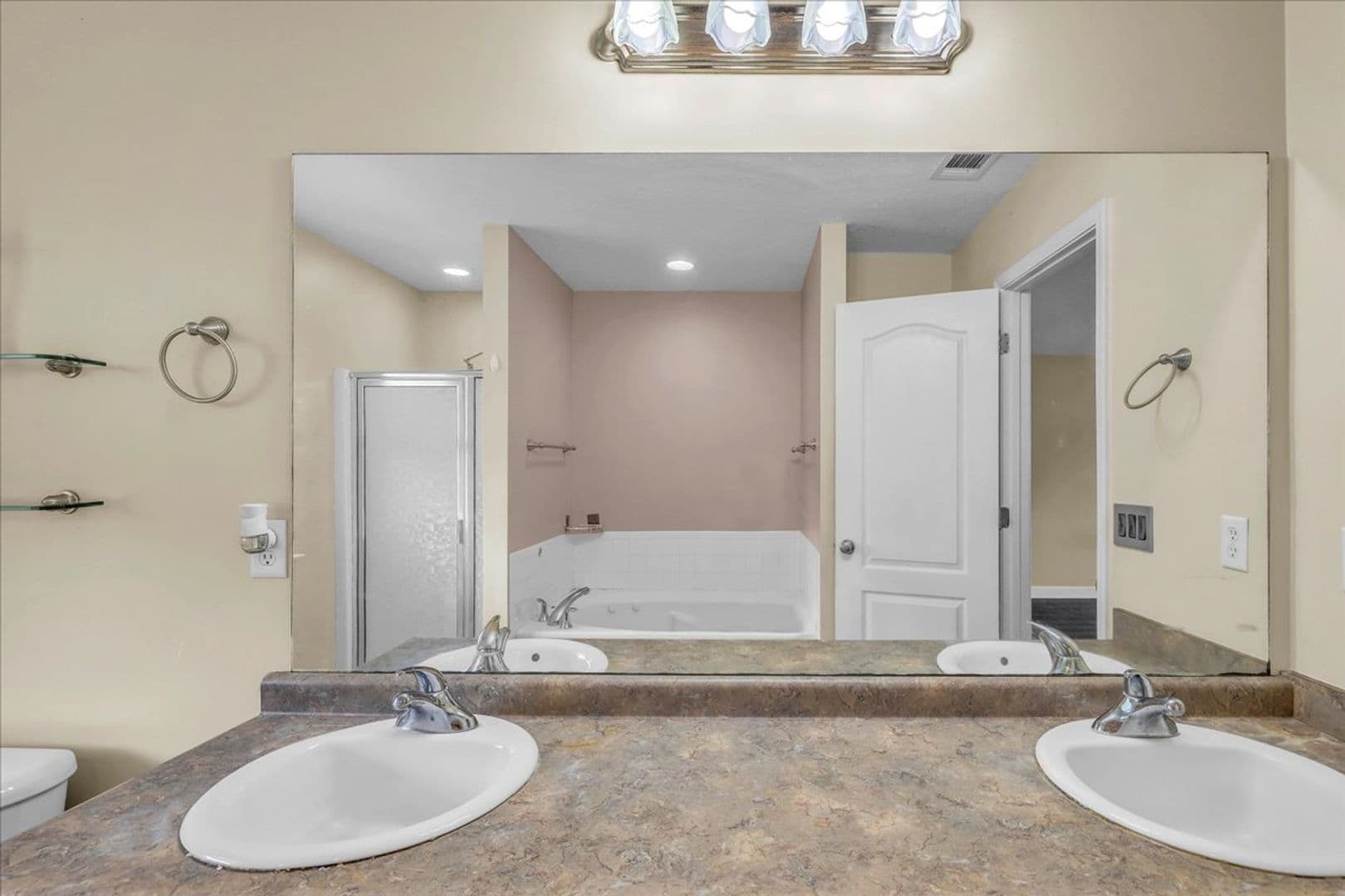 Richmond Hill House: 256 Savannah Lane