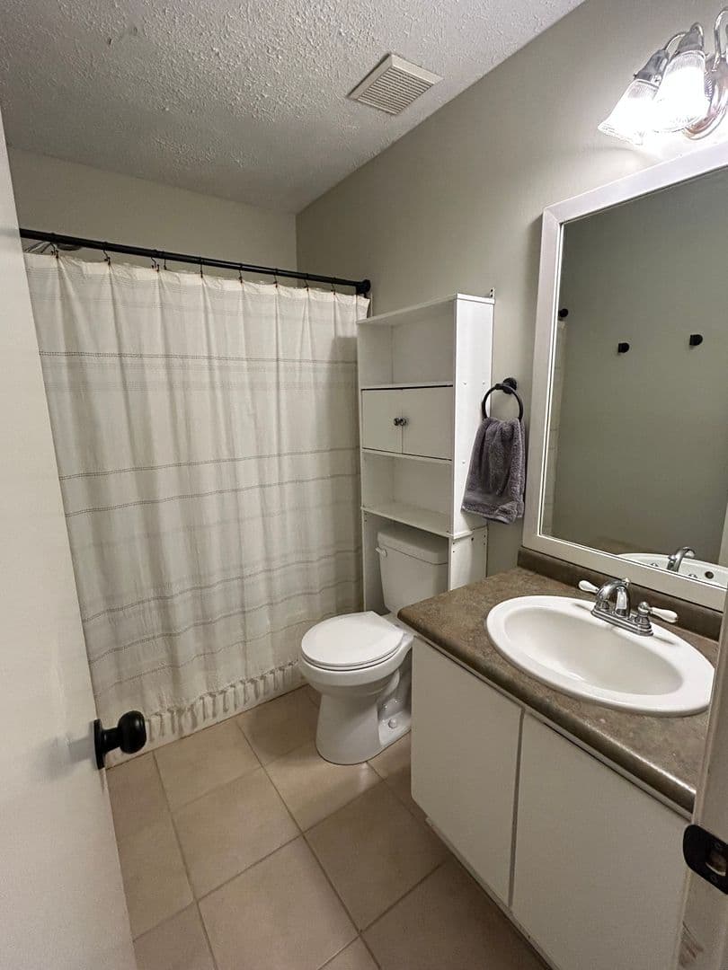 Rincon House: 109 Live Oak Circle