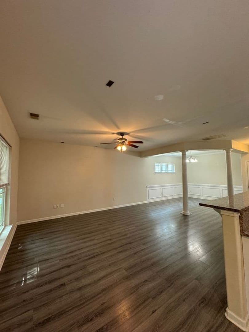 Richmond Hill House: 670 Summer Hill Way