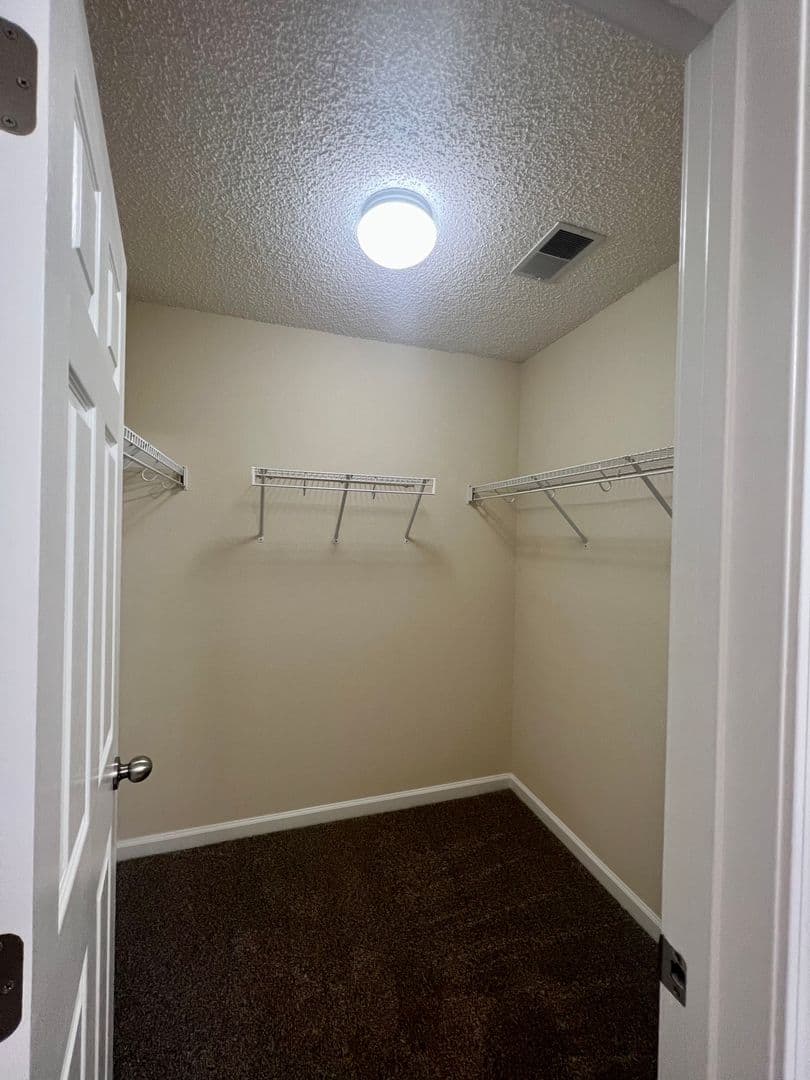 Richmond Hill House: 485 Canyon Oak Loop