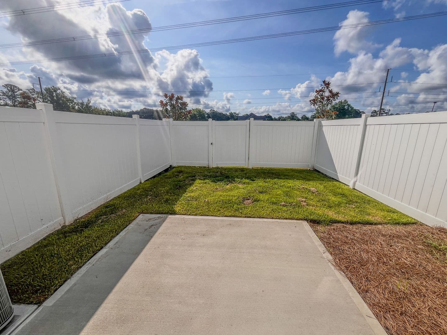Richmond Hill House: 48 Stafford Loop