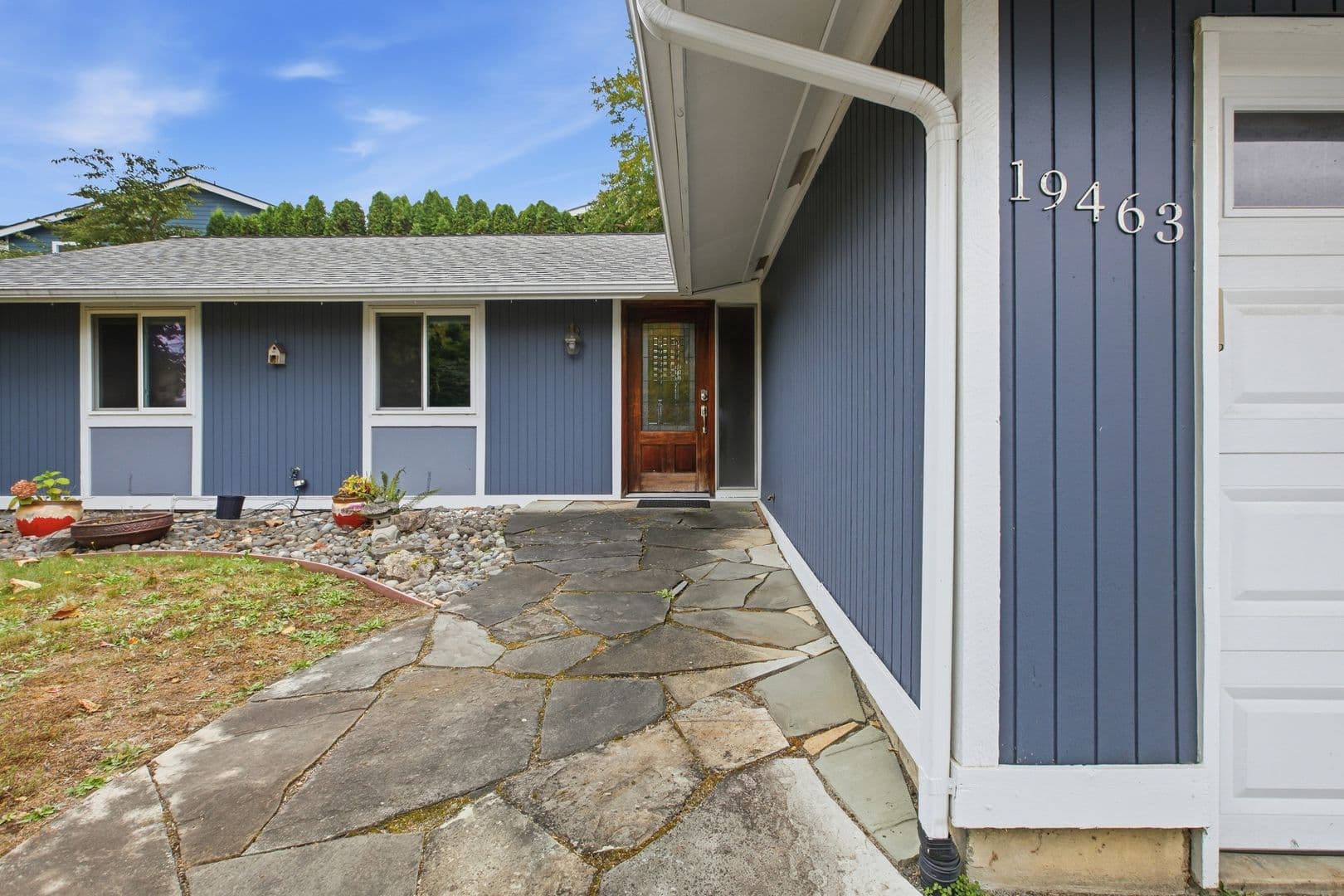 Kent House: 19463 122nd Pl SE