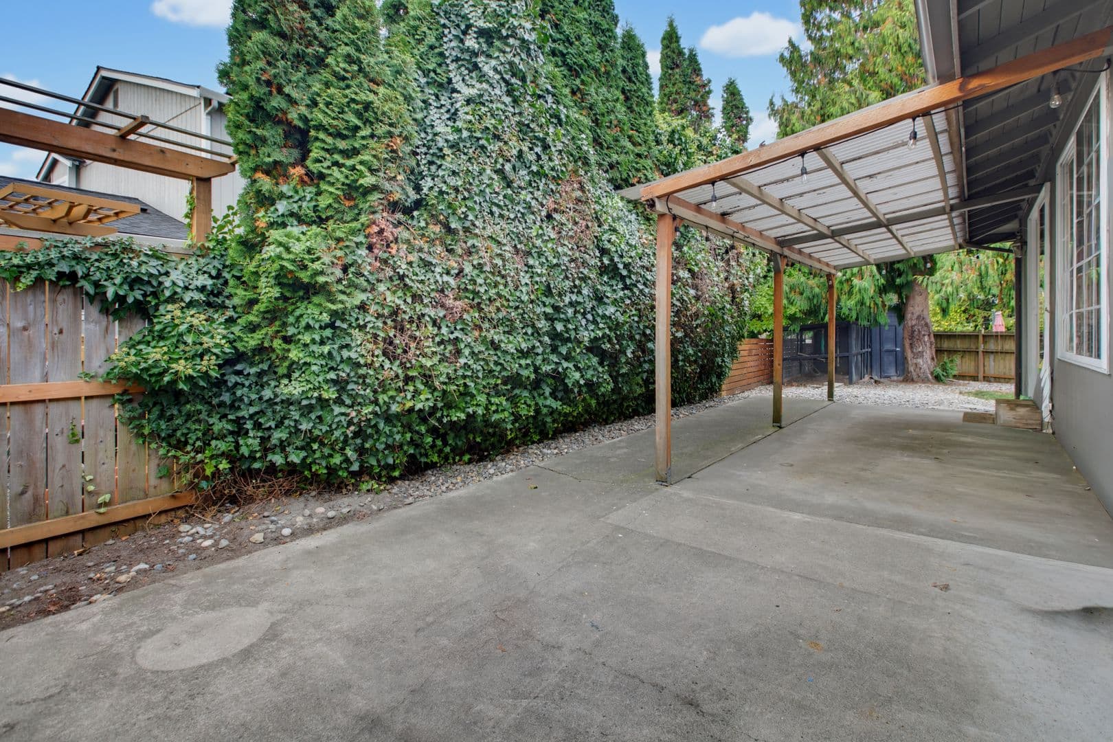 Des Moines House: 915 S 240th PL