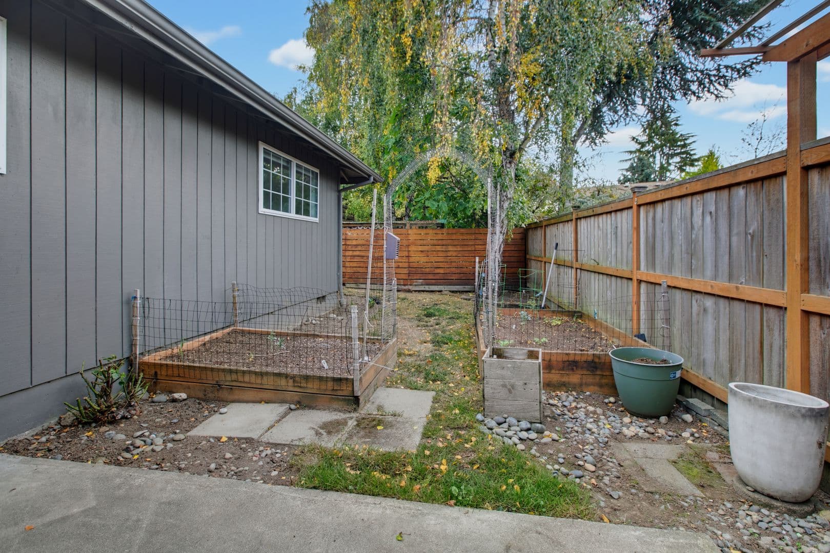Des Moines House: 915 S 240th PL