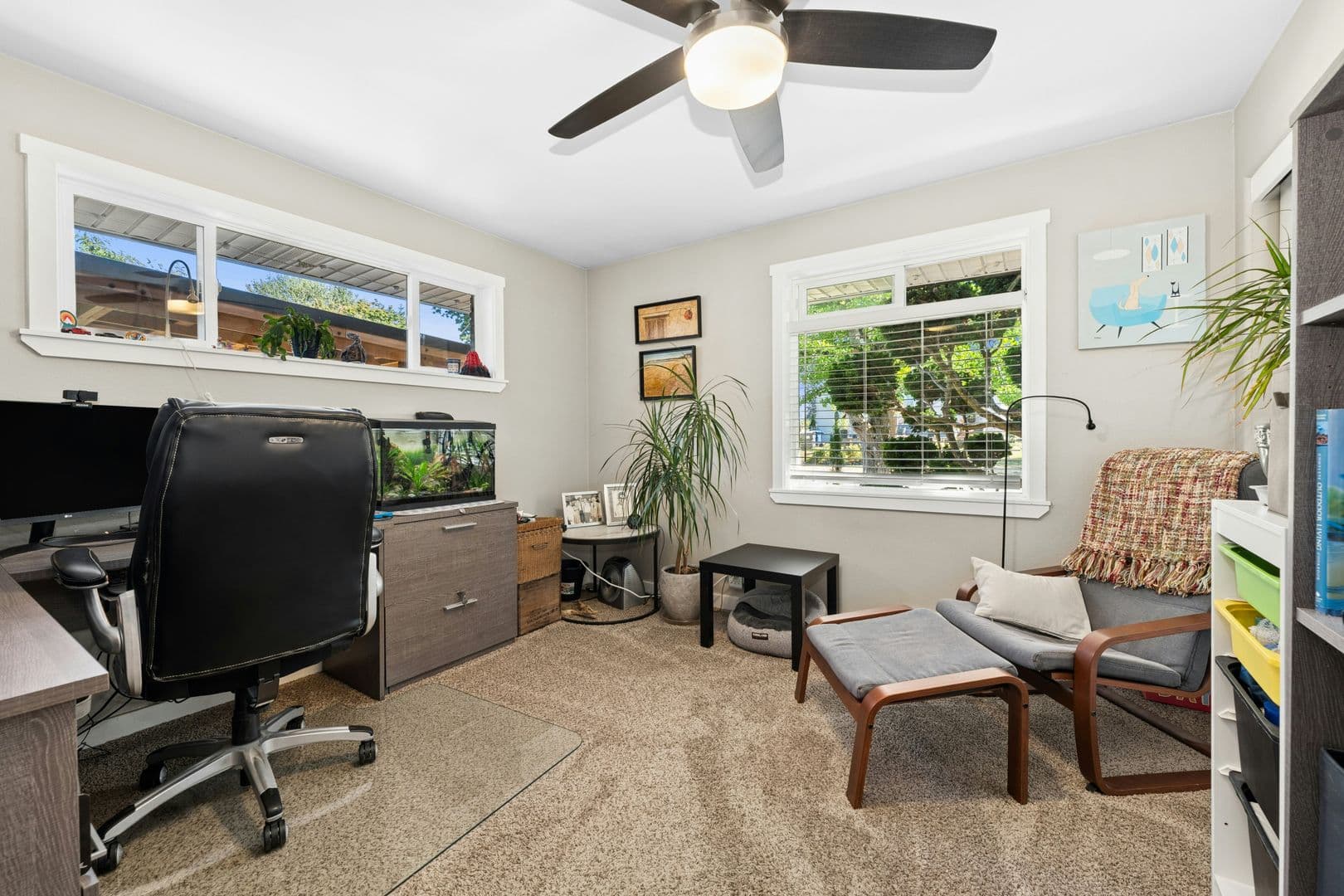 Burien House: 104 SW 132nd St