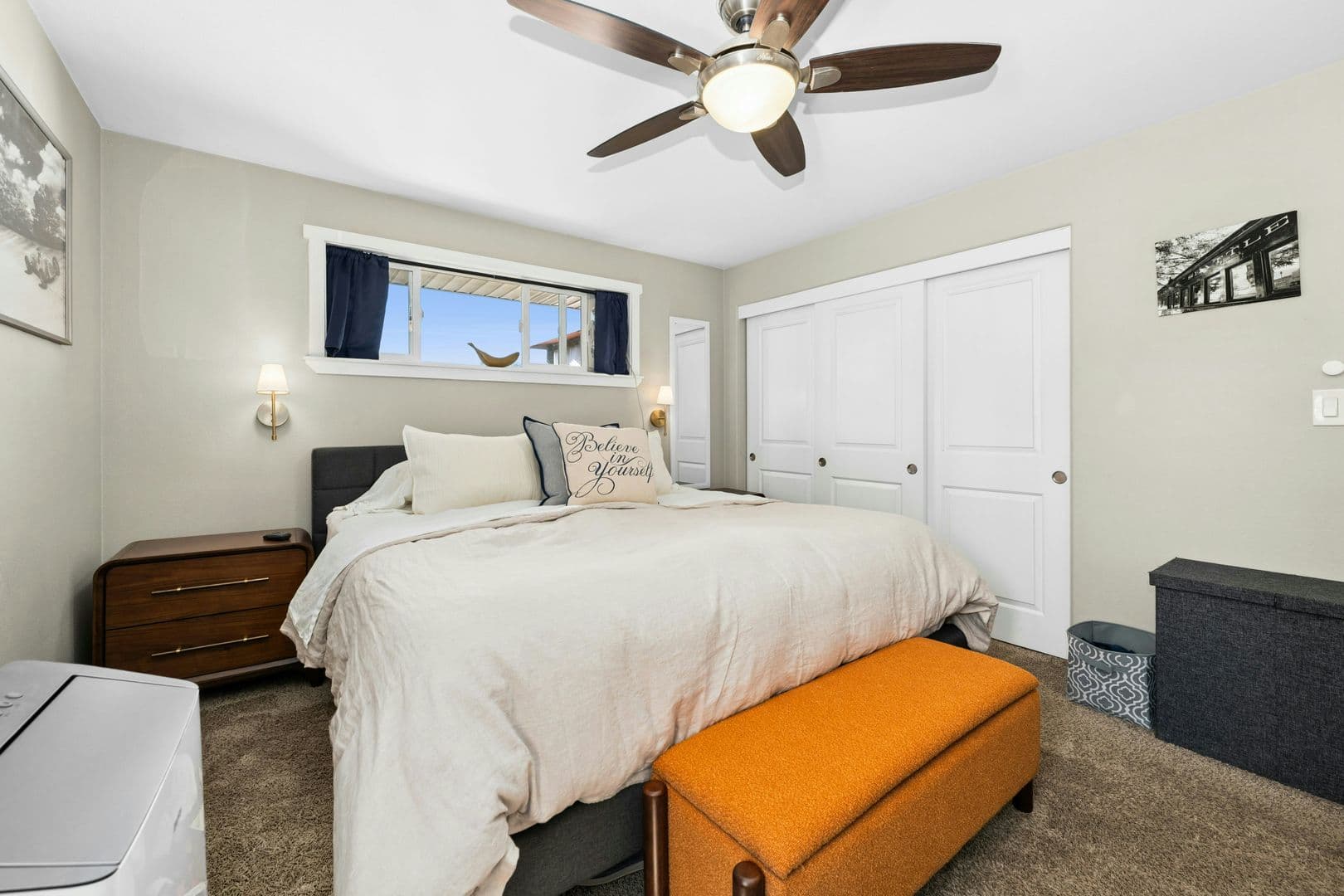 Burien House: 104 SW 132nd St