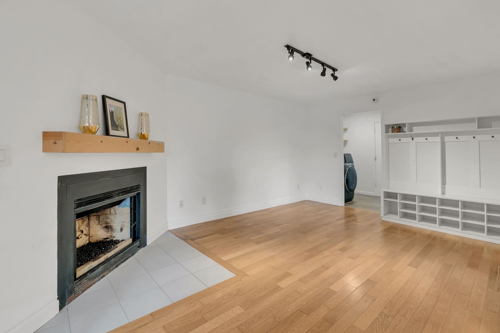 Des Moines House: 915 S 240th PL