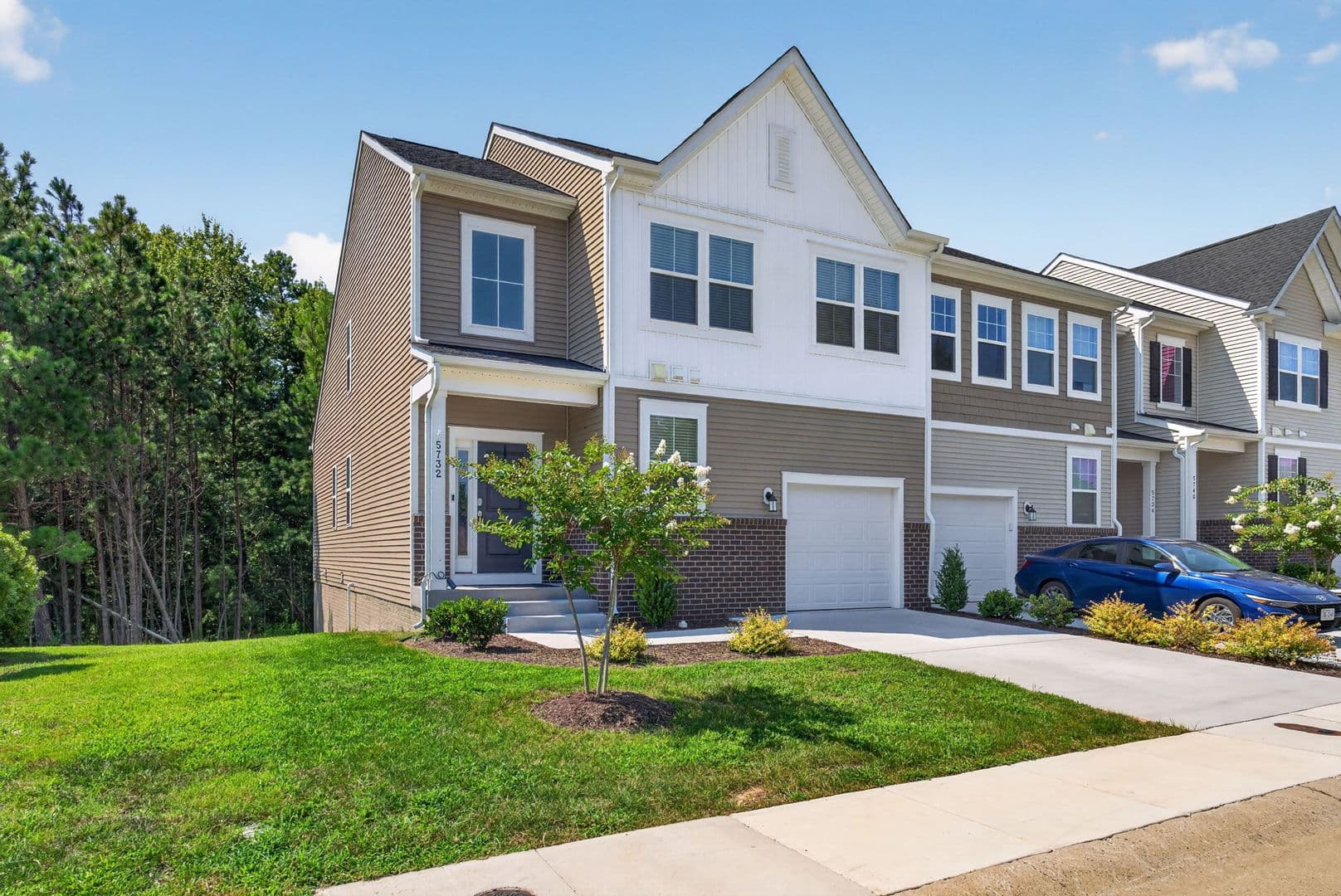 PROVIDENCE FORGE Townhome: 5732 FLOWERING PEACH LANE