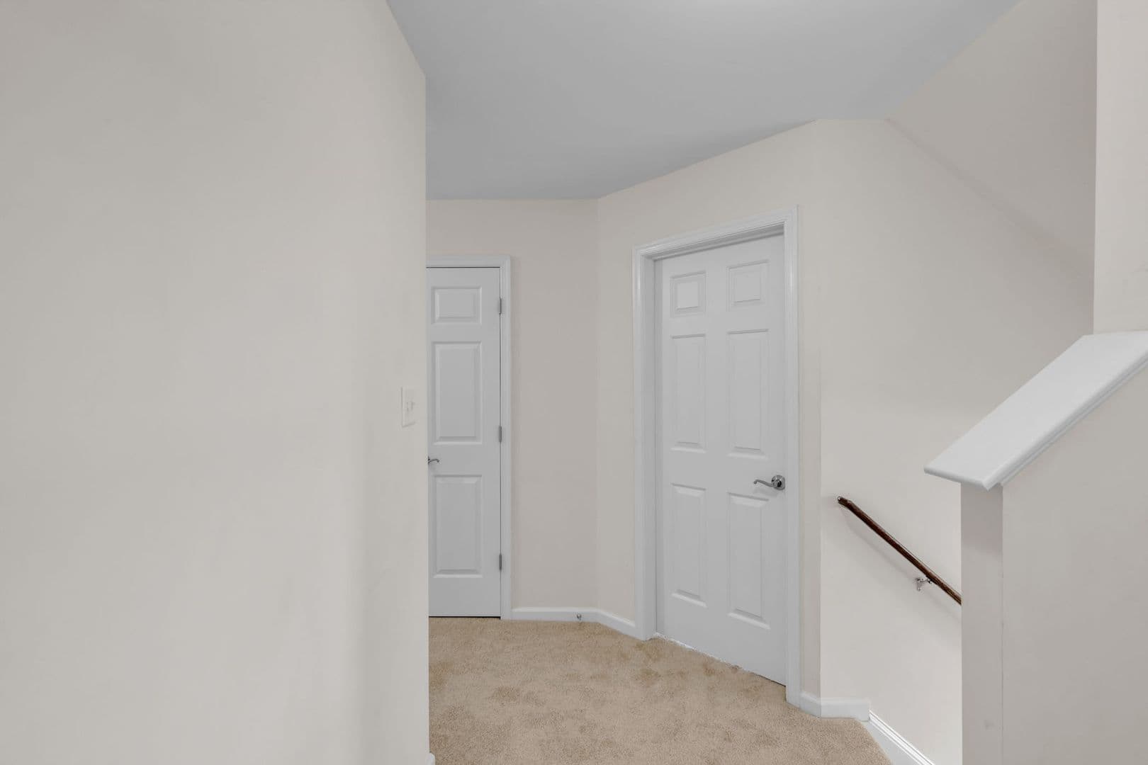 Williamsburg House: 303 Cheeseman Drive