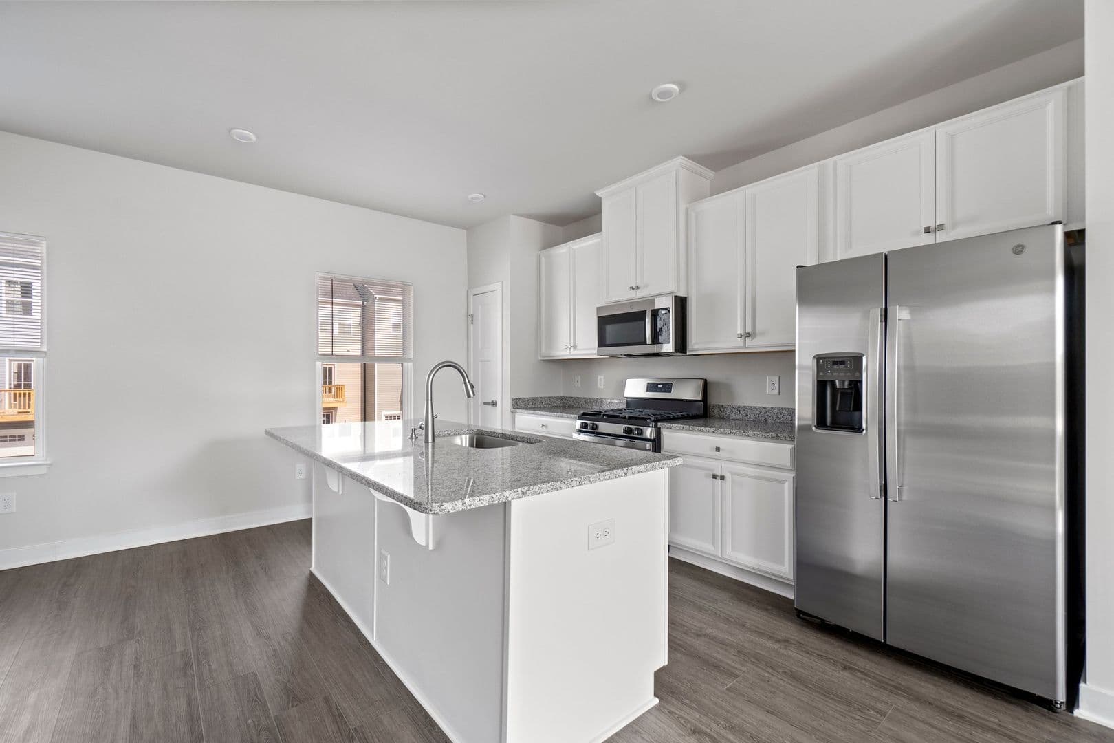 Poquoson Townhome: 109 Legacy Blvd