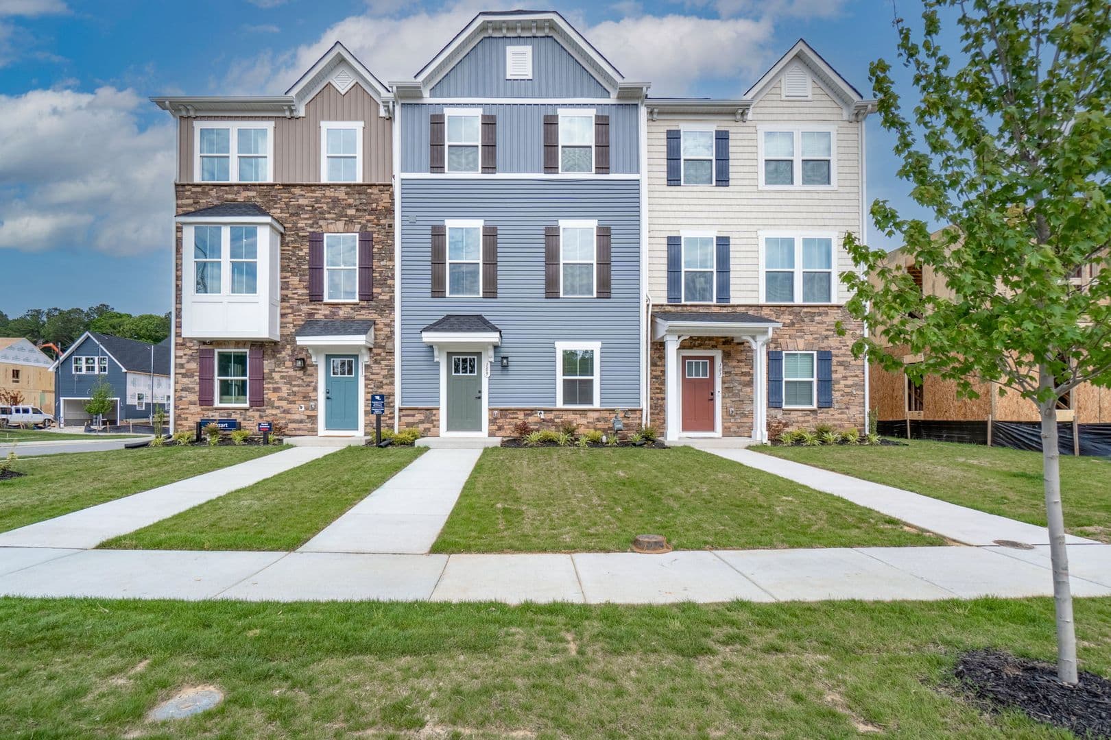 Poquoson Townhome: 109 Legacy Blvd