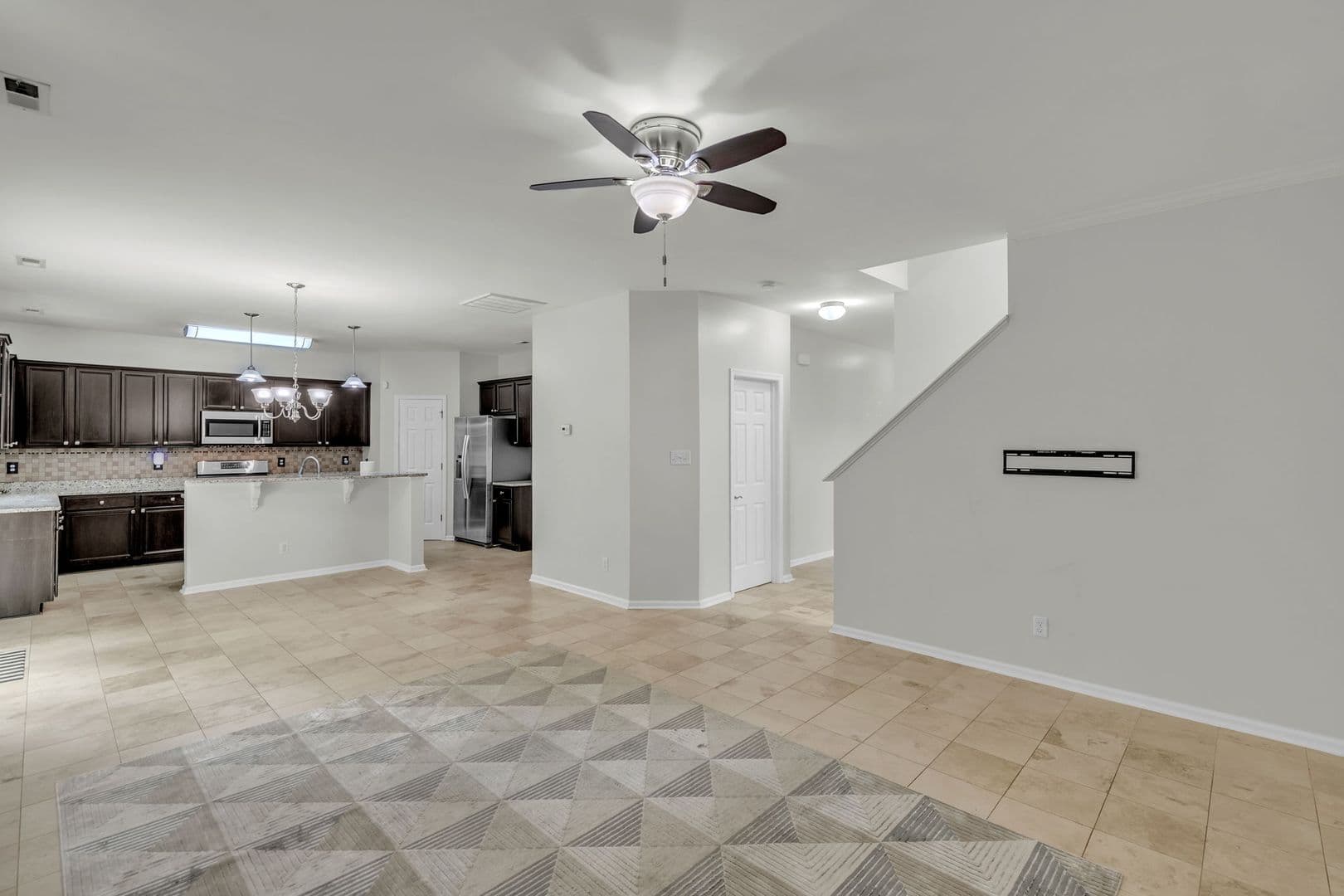 Williamsburg House: 303 Cheeseman Drive
