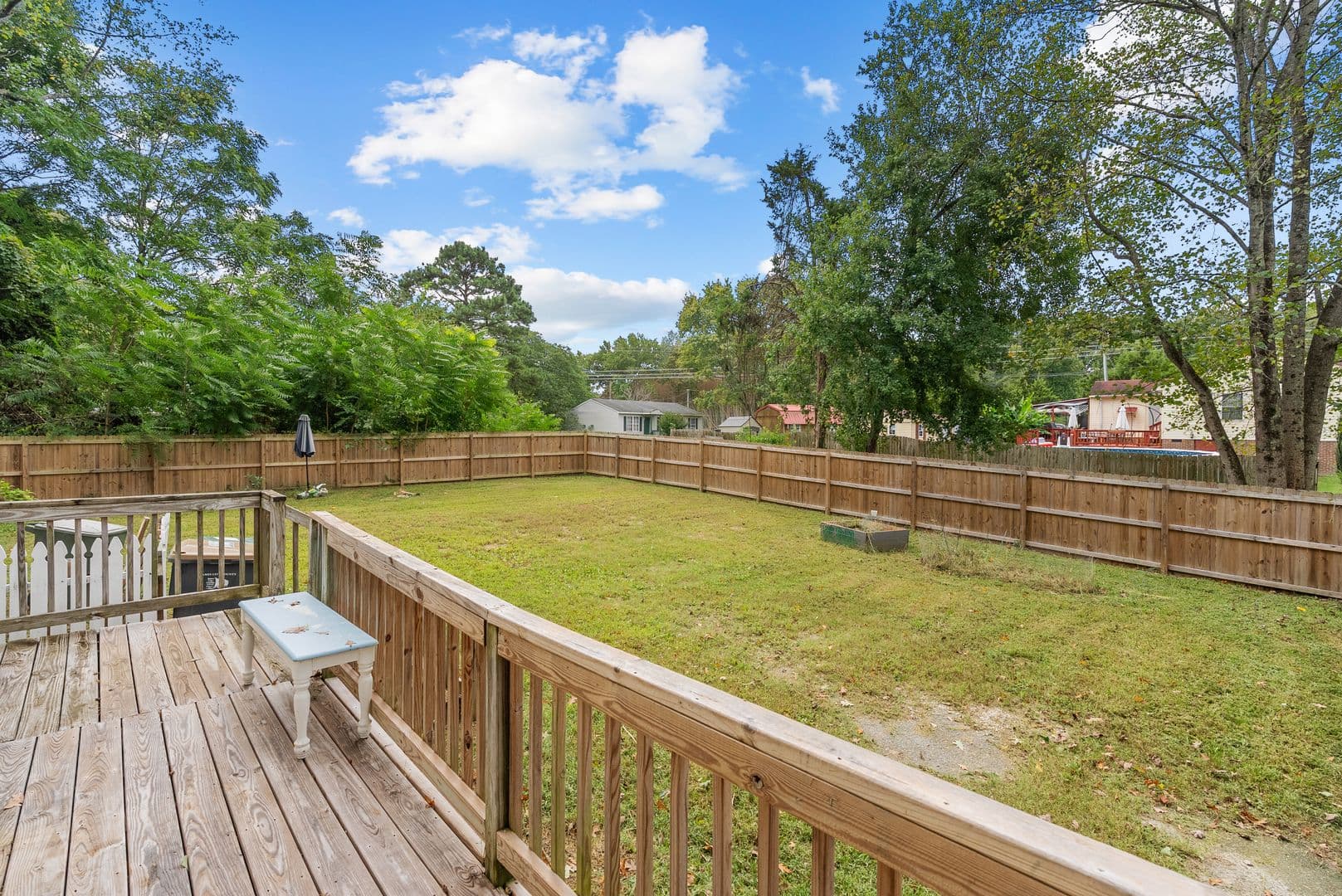 Williamsburg House: 5472 Olde Towne Rd