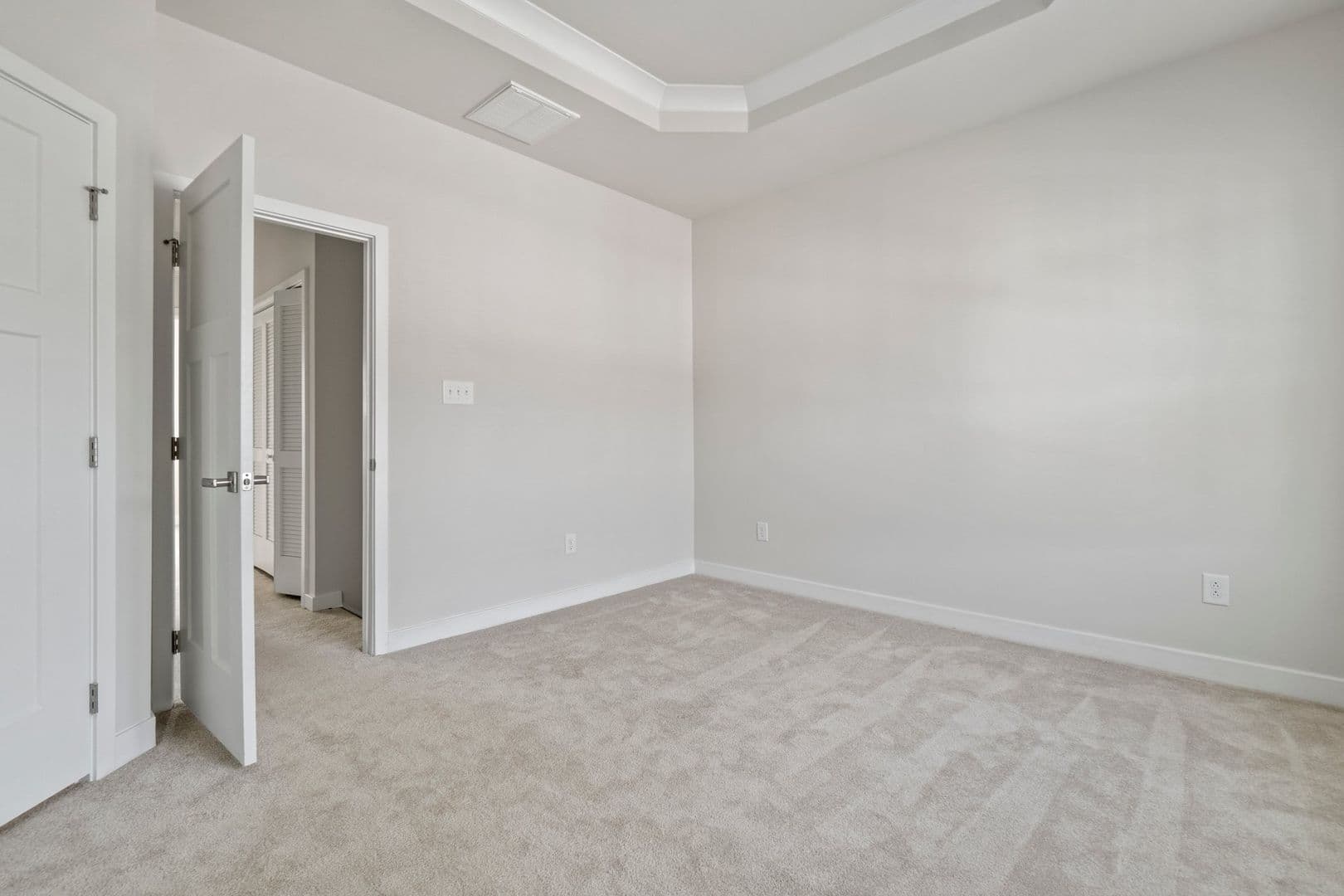 Poquoson Townhome: 109 Legacy Blvd